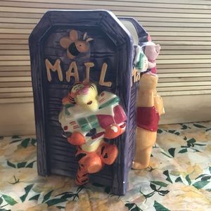 Disney Pooh Mail Ceramic Vase/holder